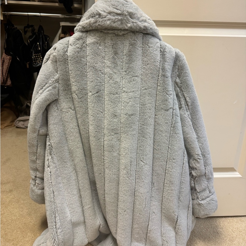 Joseph Ribkoff Silver Faux Fur Reversible Coat - Picture 11 of 15